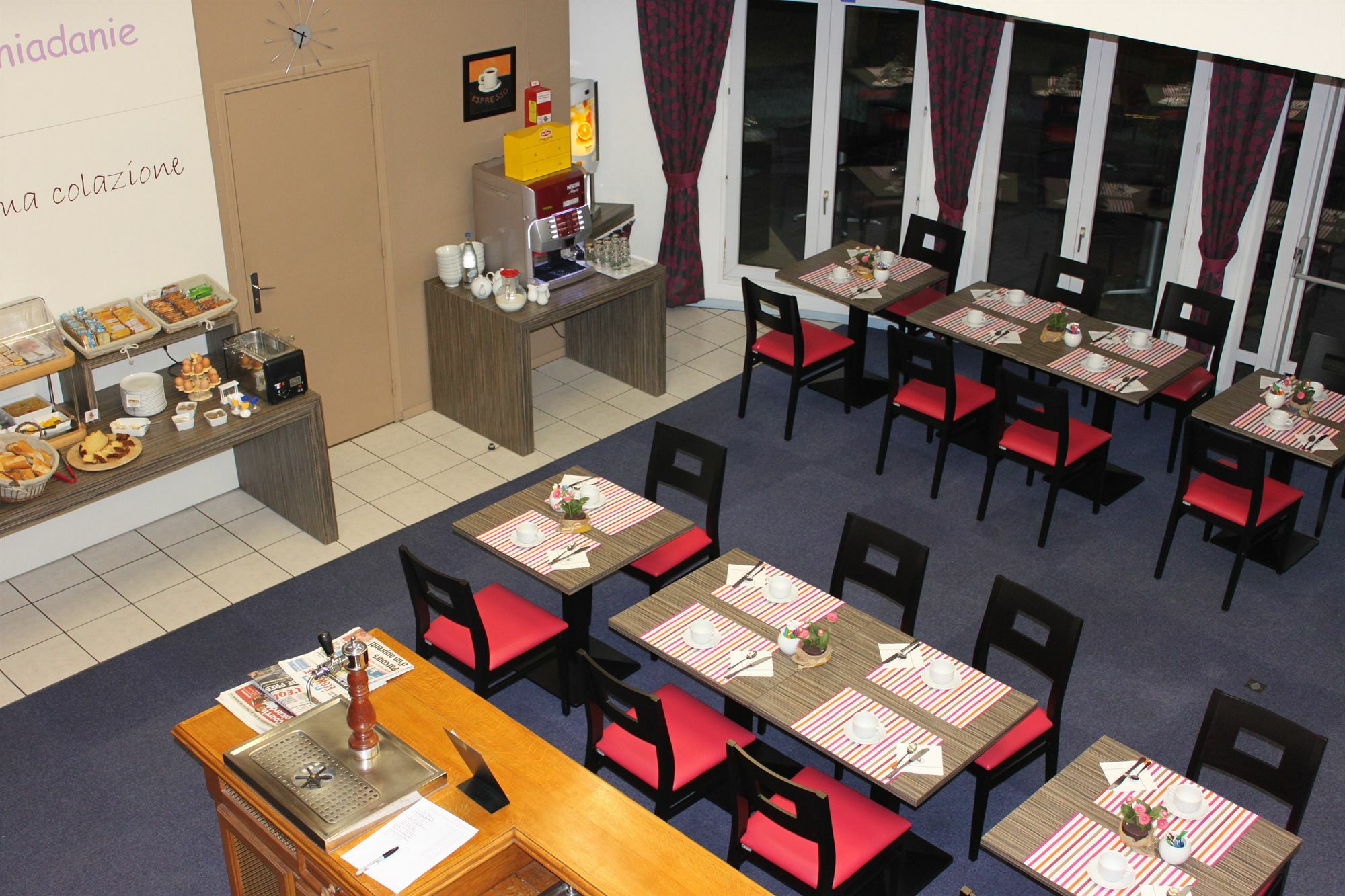 The Originals City Hotel, Aeroport Beauvais Buitenkant foto